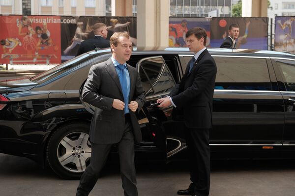 Russian President Dmitry Medvedev arrives at RIA Novosti for 70th anniversary - Sputnik International