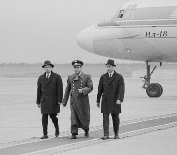 The history of Vnukovo Airport in pictures  - Sputnik International