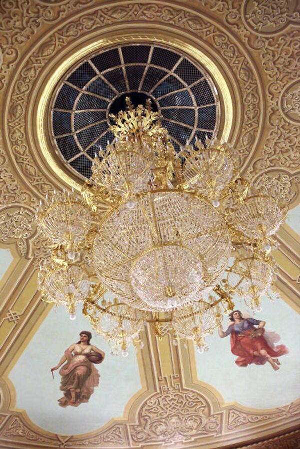 Bolshoi Theatre renovated to original glory - Sputnik International