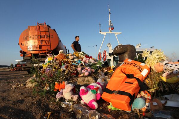 Russian sunken ship tragedy claims 119 lives - Sputnik International