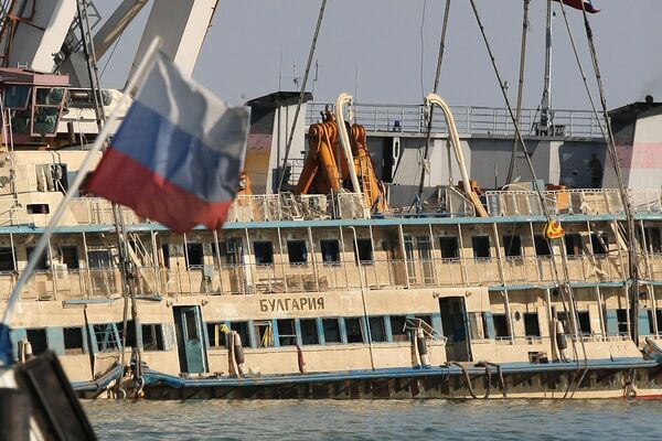 Witness in Volga ship tragedy commits suicide - Sputnik International