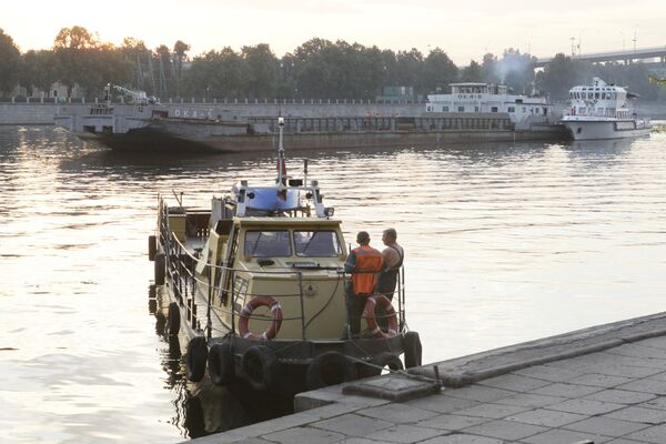 Moscow River boat sinking - Sputnik International