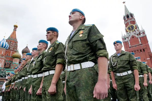 Russia to Strengthen Airborne Forces With 3 Brigades - Sputnik International