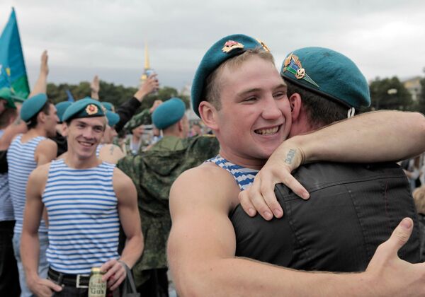 Celebrating Russia's airborne troops - Sputnik International