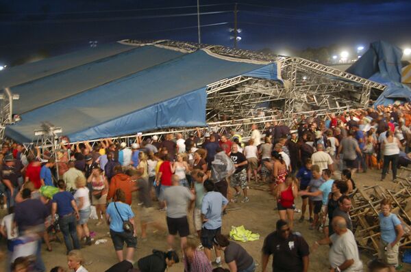Stage collapse at Indiana State Fair kills 4, injures 43  - Sputnik International