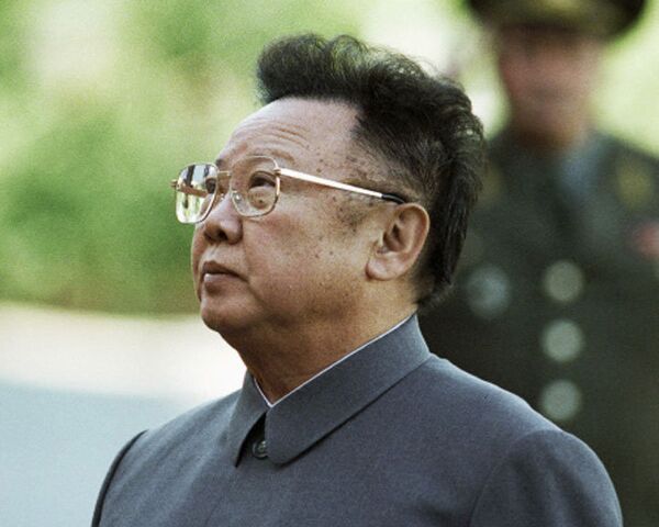 Kim Jong-il is traveling in his own armored train - Sputnik International