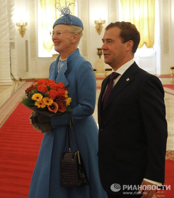 Medvedev meets with Danish Queen in Kremlin - Sputnik International