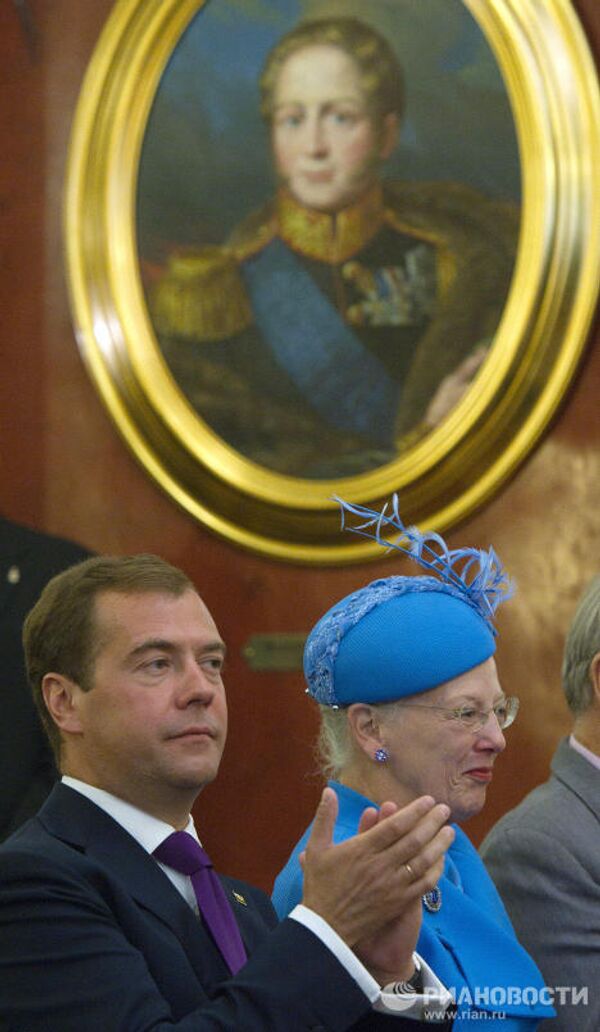 Medvedev meets with Danish Queen in Kremlin - Sputnik International