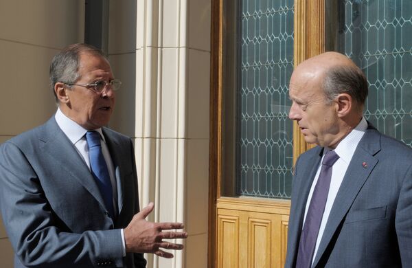 Russian Foreign Minister Sergei Lavrov and his French counterpart Alain Juppe in Moscow - Sputnik International