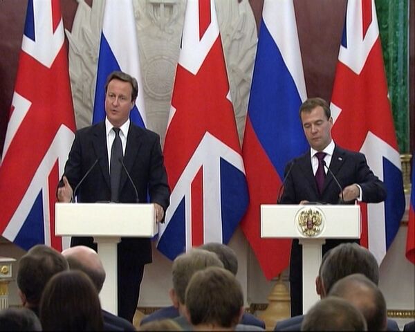 Medvedev says Cameron would have made very good KGB agent - Sputnik International