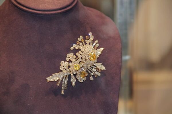 Elizabeth Taylor’s Crown Jewels exhibition - Sputnik International
