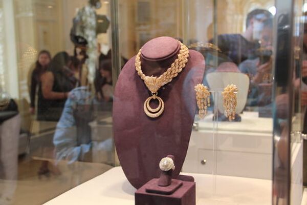 Elizabeth Taylor’s Crown Jewels exhibition - Sputnik International