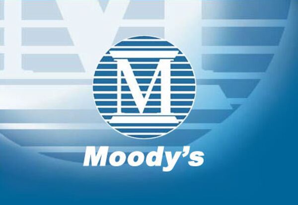 Moody’s international rating agency could downgrade rthe atings of Russian banks if their capital adequacy ratio falls to 10 percent from 16.7 percent in the middle of 2011 against a background of global uncertainty and fears of a new crisis - Sputnik International