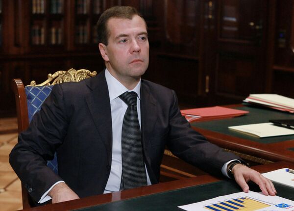  Dmitry Medvedev - Sputnik International