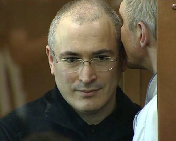 Mikhail Khodorkovsky and Platon Lebedev during an appeal hearing in May 2011 - Sputnik International