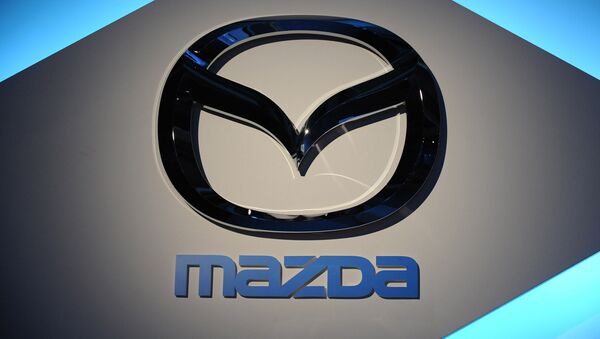 Mazda Corporation is recalling some 80,000 cars in US in connection with possibly defected air bags. - Sputnik International
