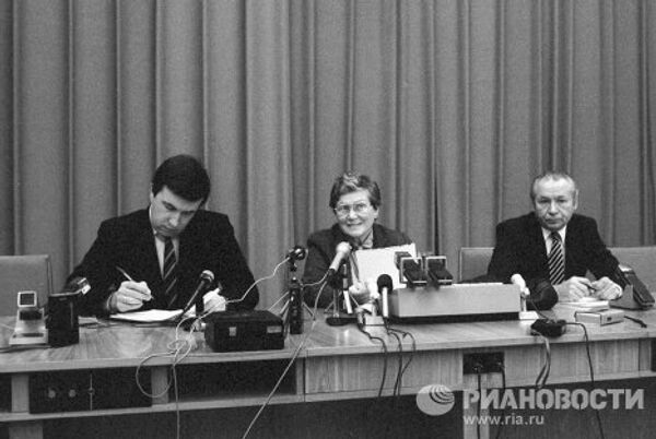 Svetlana Alliluyeva, the daughter of the “Father of Nations,” who defected to the West Svetlana Alliluyeva, the daughter of the “Father of Nations,” who defected to the West - Sputnik International