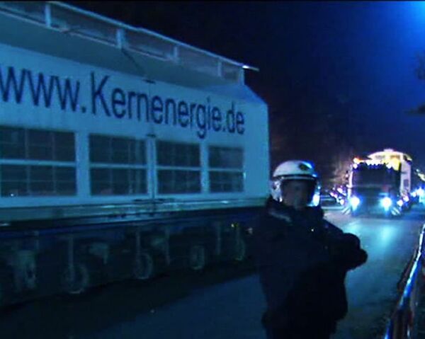 Nuclear convoy arrives in Germany  - Sputnik International