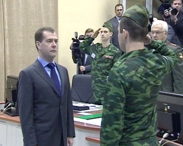 Medvedev launches new radar station in Kaliningrad  - Sputnik International