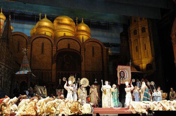 Opera Boris Godunov returns to renovated Bolshoi Theater - Sputnik International