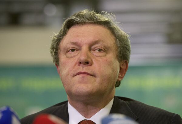 The Russian Central Election Commission will most likely exclude veteran liberal Grigory Yavlinsky...  - Sputnik International