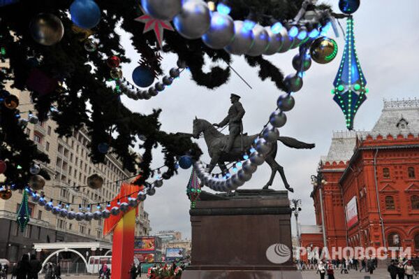 Central Moscow looks forward to New Year - Sputnik International