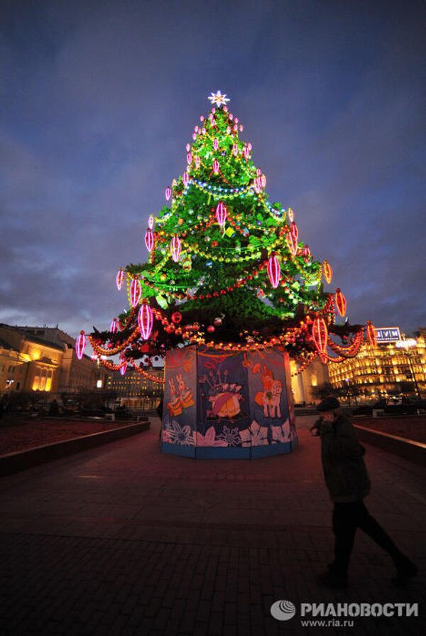 Central Moscow looks forward to New Year - Sputnik International