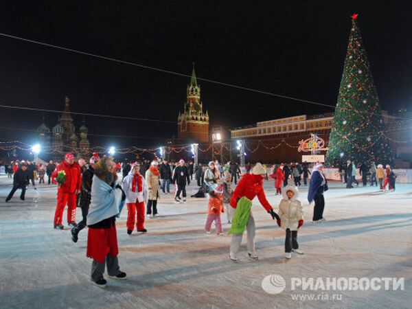 Central Moscow looks forward to New Year - Sputnik International