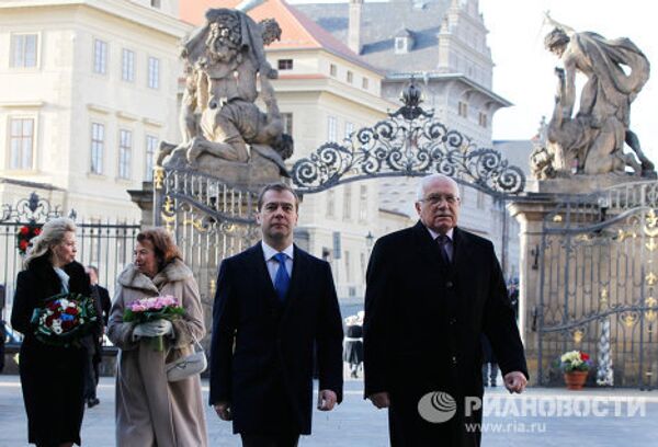 Dmitry and Svetlana Medvedev in Czech Republic    - Sputnik International