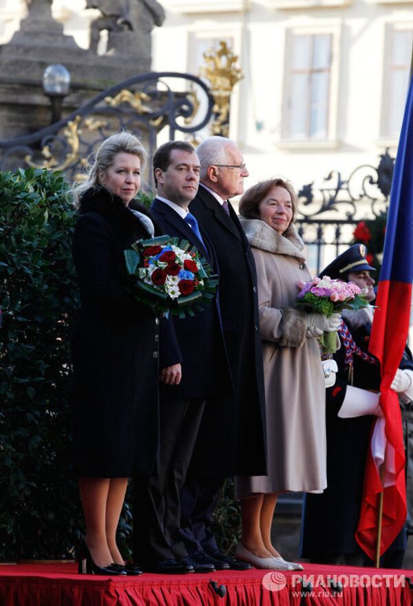 Dmitry and Svetlana Medvedev in Czech Republic    - Sputnik International