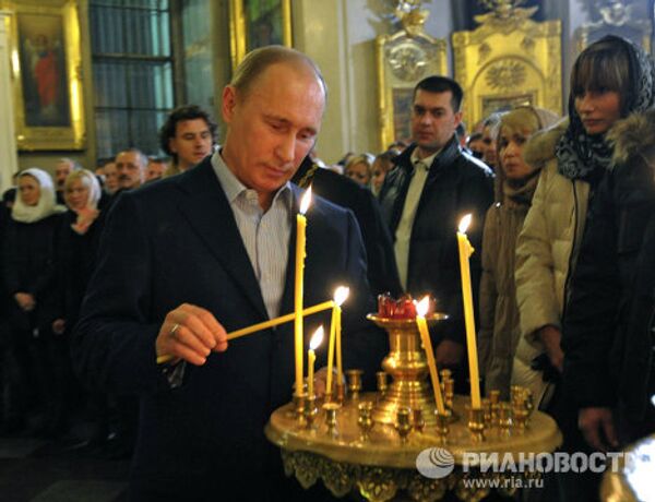 Russians celebrate Orthodox Christmas - Sputnik International