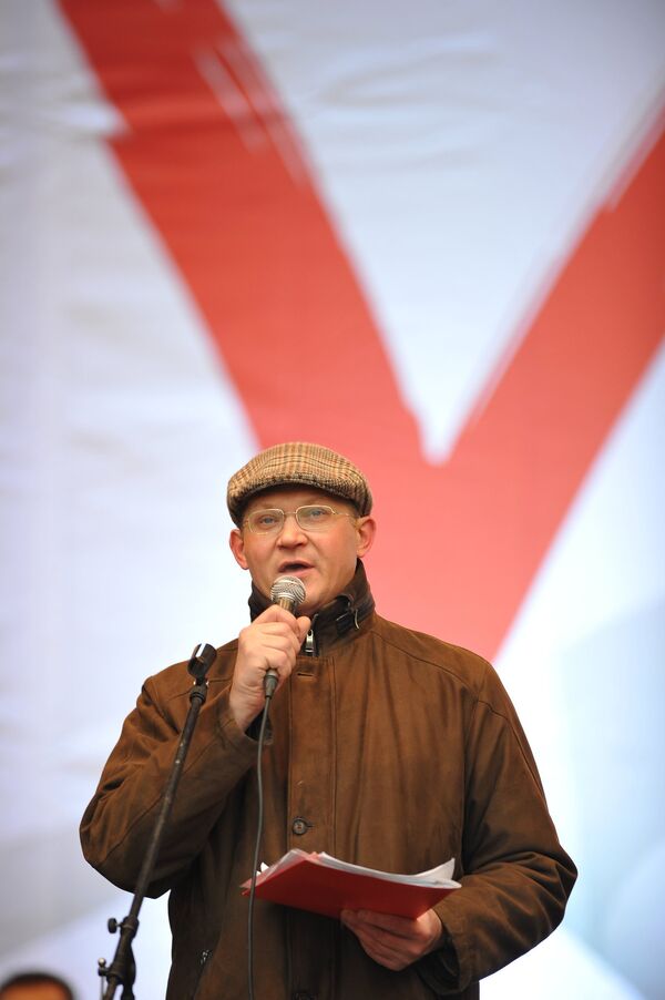 Vladimir Ryzhkov addressed a vote-rigging protest in Moscow last month - Sputnik International