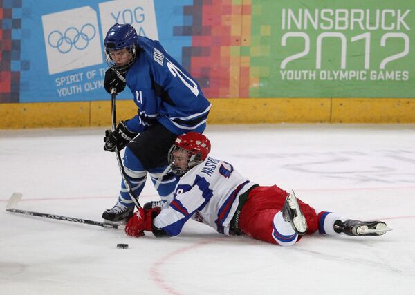 Finns Edge Russia in Shootout for Youth Hockey Gold - Sputnik International