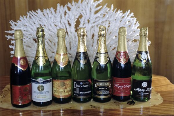 Abrau-Durso Champagne Maker to Hold IPO in Spring 2012       - Sputnik International