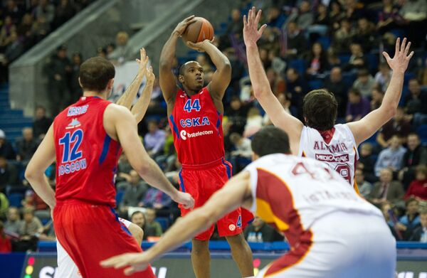 CSKA Moscow’s 13-game winning run in the Euroleague has come to an end with a 68-64 defeat to Turkish team Galatasaray. - Sputnik International