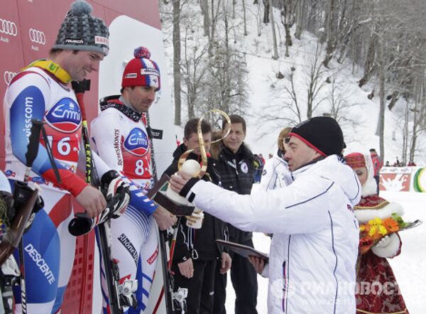 Dmitry Medvedev visits ski resort - Sputnik International