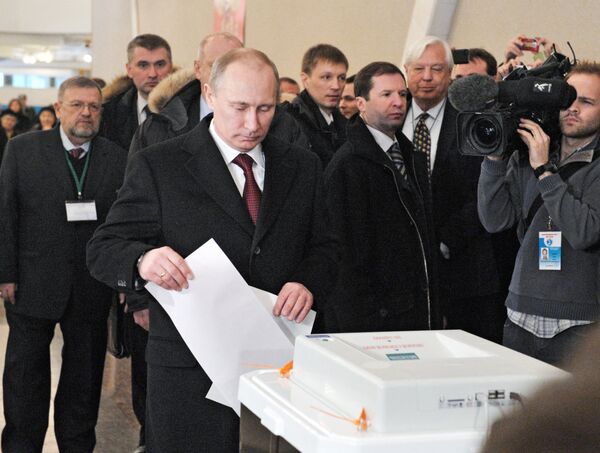 Russia's March 4 presidential election , which was won by Vladimir Putin, was transparent and conducted fully in accordance with Russian law according to an observer mission from the CIS states. - Sputnik International