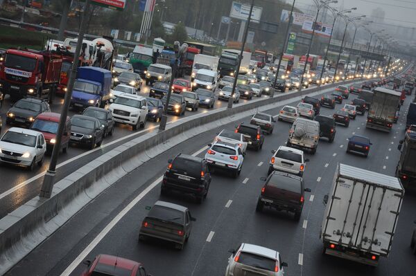 Moscow Traffic Jams Stretch 2,000 Km in Evening Rush Hour - Sputnik International