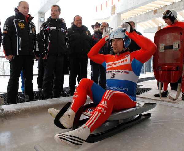Putin Vows to Ride Olympic Bobsled Run          - Sputnik International