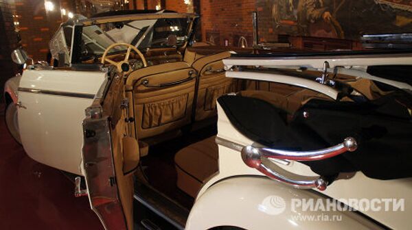 Vintage Maybach, Mercedes and ZIL Cars Showcased at Museum near Moscow - Sputnik International