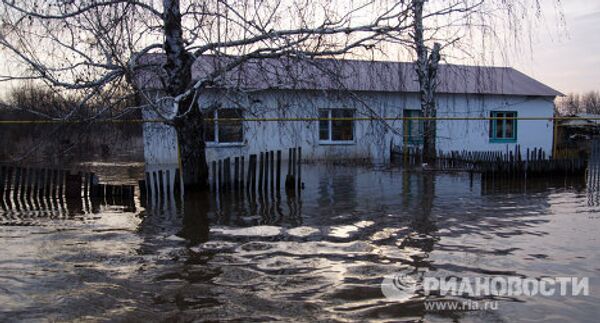 Nearly One Thousand Houses Flooded in Russia - Sputnik International