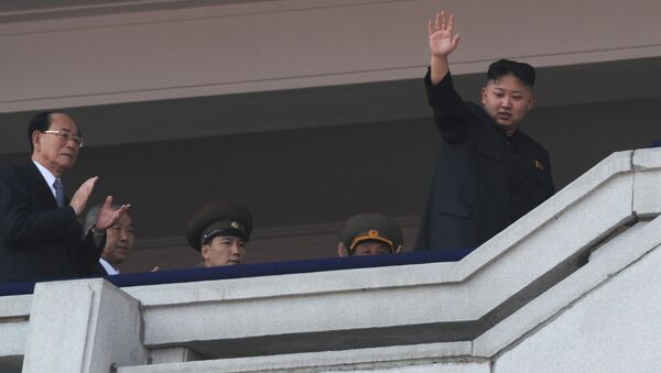 Военный парад, посвященный 100-летию со дня рождения Ким Ир Сена - Sputnik International