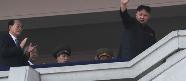 North Korean leader Kim Jong-un has been out of the public eye for over a month, and now rumors are brewing that while Kim is recovering, his younger sister, Kim Yo Jong, might be running the show, CNN reports. - Sputnik International