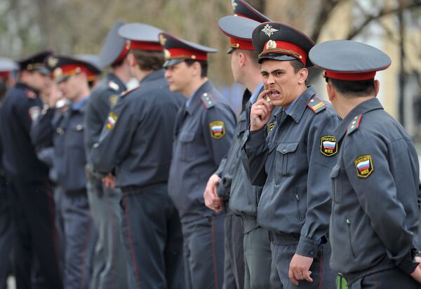 Half of Russians Distrust Police, Politicians – Survey          - Sputnik International
