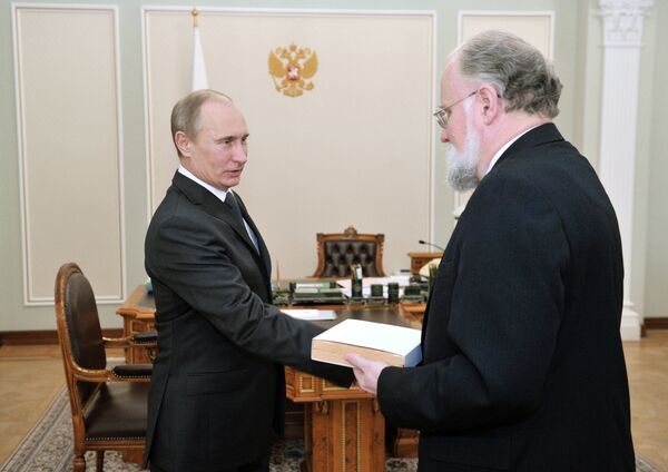 Vladimir Putin and Vladimir Churov - Sputnik International