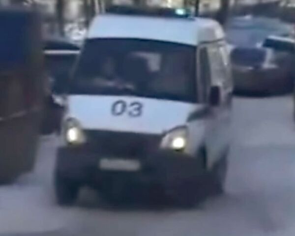 Russian Steals Ambulance for ‘Side Job’ - Sputnik International
