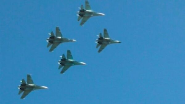 Su-27 and MiG-29 Fighters Perform in the Skies over Ingushetia  - Sputnik International