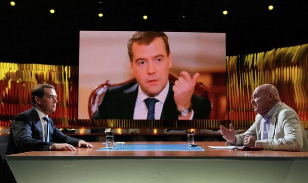 Dmitry Medvedev and Vladimir Pozner - Sputnik International
