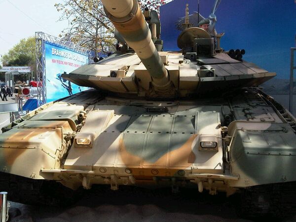 Russian Army Received over 100 Tanks in 2013 - Defense Ministry - Sputnik International