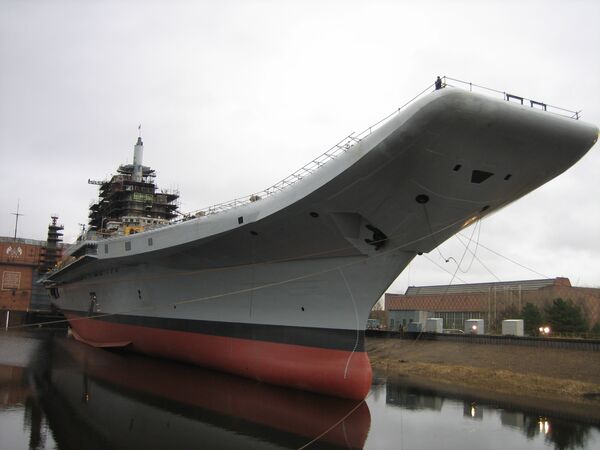 The aircraft carrier INS Vikramaditya - Sputnik International